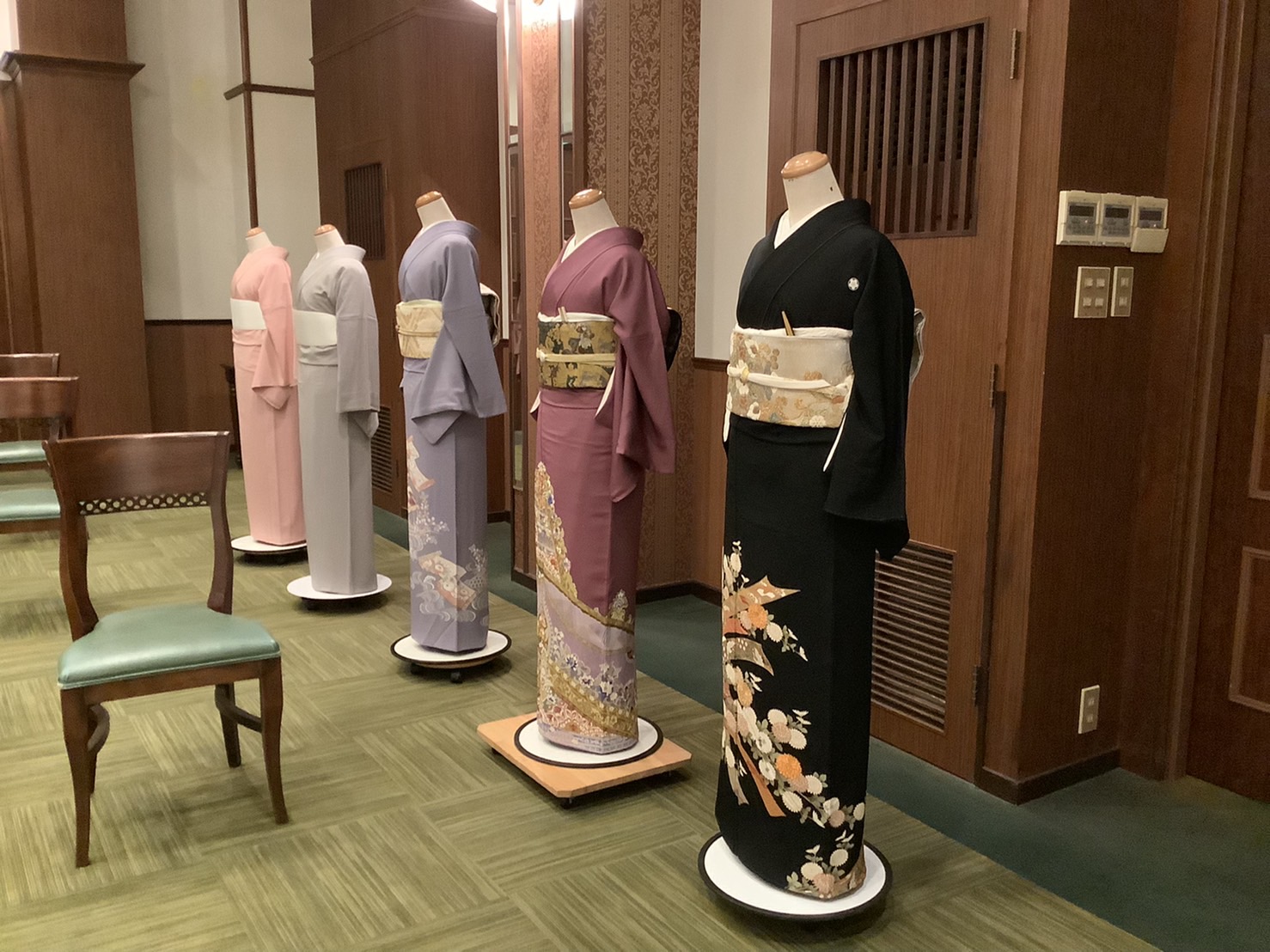 特別勉強会 令和4年8月28日(日) – 西日本きもの専科学院